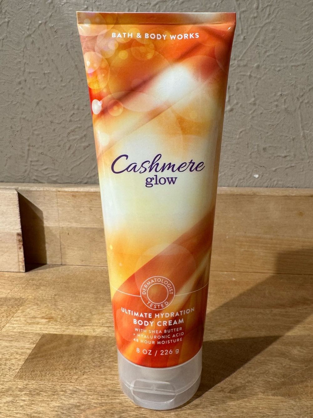 NWT Cashmere Glow Body Cream